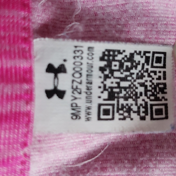 Pink Underarmour long sleeve shirt size adult medium - Picture 4 of 4